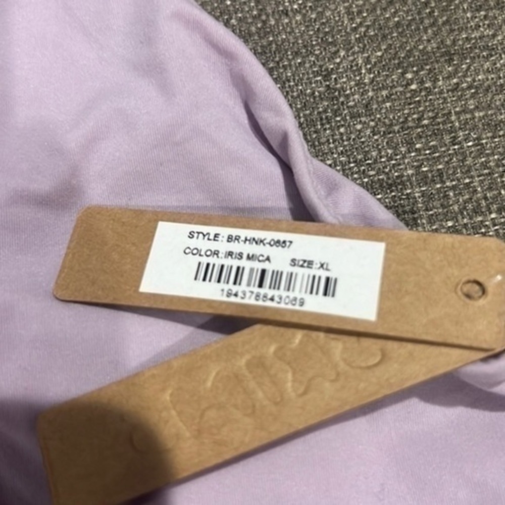 Skims Fit Everybody High Neck - Picture 3 of 3